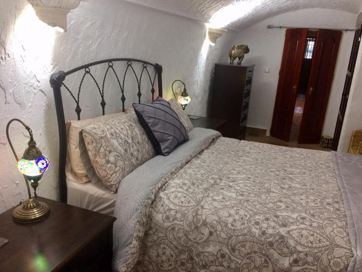 Cueva Romana, Adults Only Cave House Cuevas del Campo ภายนอก รูปภาพ